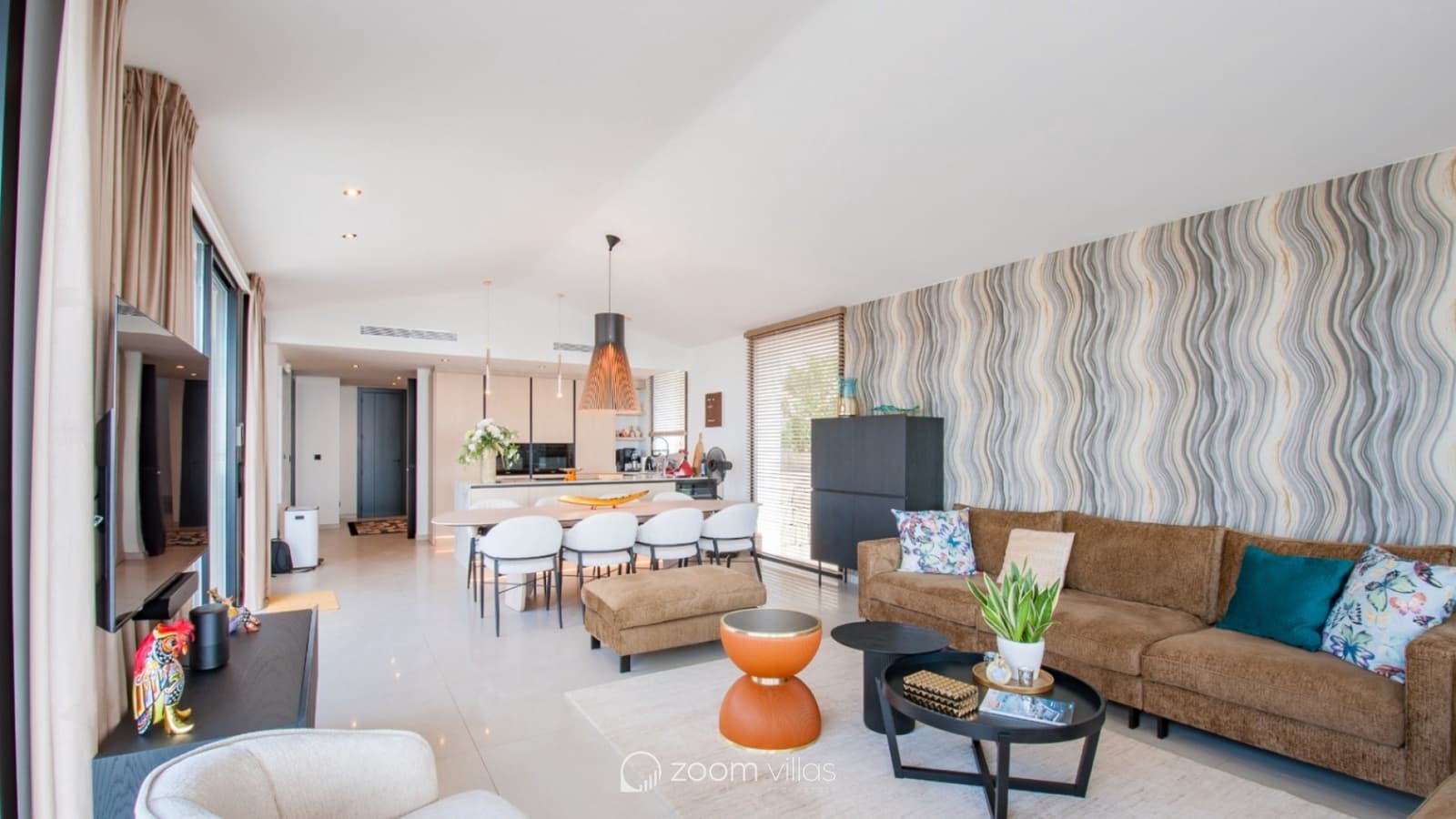 3 bedroom Villa for sale in Benissa with pool - € 2,600,000 (Ref: 9998974)