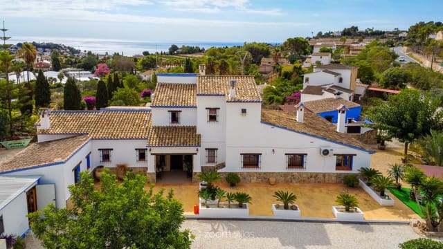 9 soverom Finca/Herregård til salgs i Benissa med svømmebasseng - € 2 000 000 (Ref: 9998975)