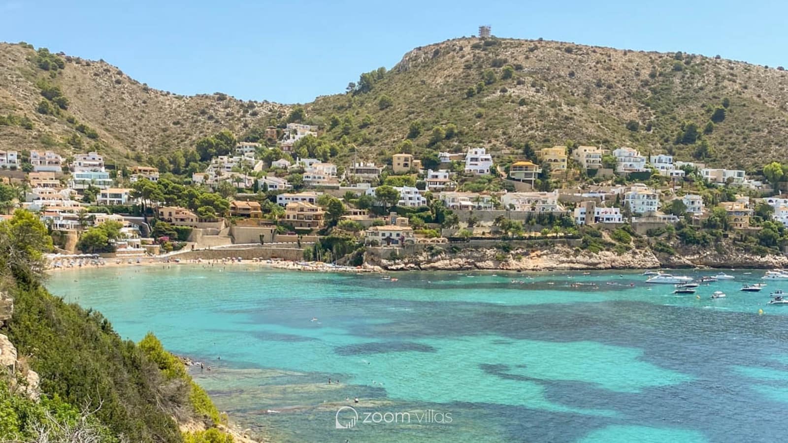 4 bedroom Villa for sale in Moraira with pool - € 1,499,000 (Ref: 9999533)