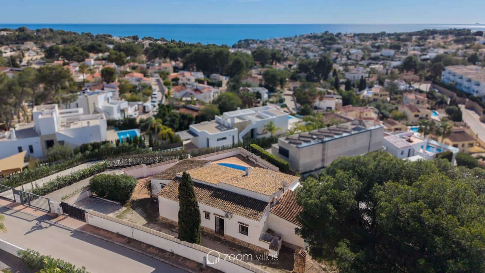 3 soveværelse Villa til salg i Benissa med swimmingpool - € 1.250.000 (Ref: 9999550)