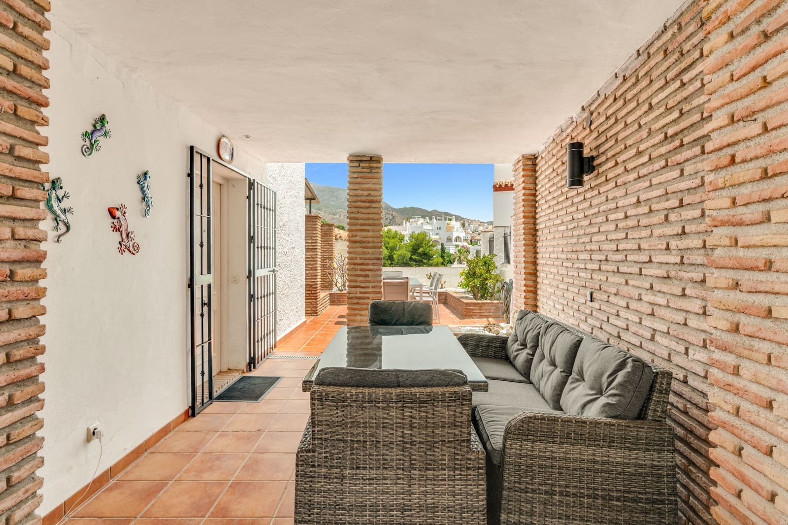 2 soverom Hus til salgs i Nerja - € 403 000 (Ref: 10038458)