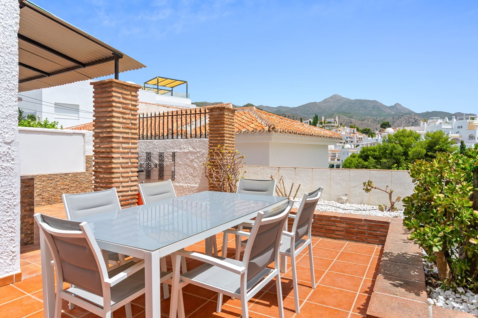 2 soverom Hus til salgs i Nerja - € 403 000 (Ref: 10038458)