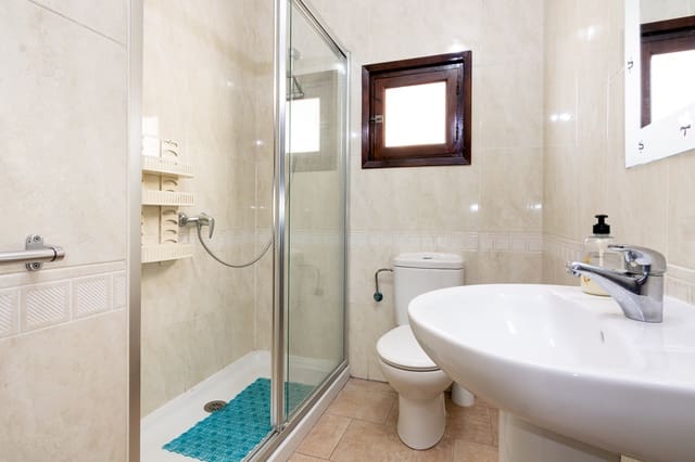 4 sovrum Hus till salu i Capistrano, Nerja med pool - 475 000 € (Ref: 8953400)