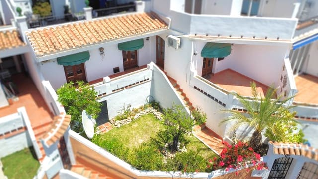 2 sypialnia Apartament na sprzedaż w Capistrano, Nerja z basenem - 310 000 € (Ref: 8970994)