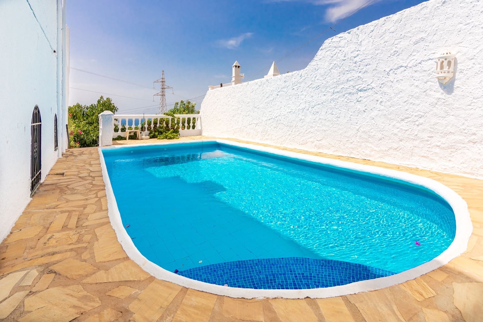 3 quarto Moradia para venda em Nerja com piscina - 585 000 € (Ref: 9296197)