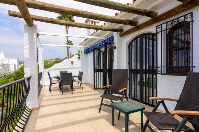 3 quarto Moradia para venda em Capistrano, Nerja com piscina - 585 000 € (Ref: 9296197)