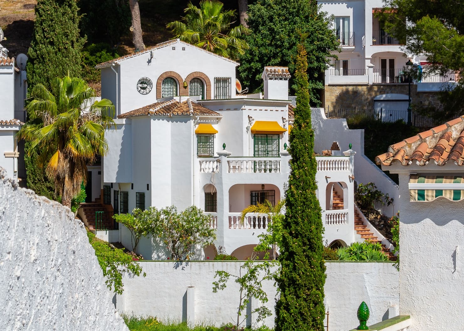 5 soveværelse Villa til salg i Nerja med swimmingpool - € 680.000 (Ref: 9296310)