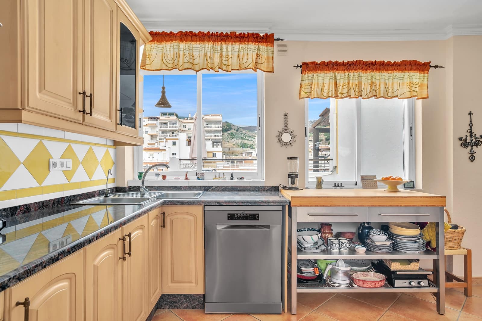 3 sovrum Lägenhet till salu i La Herradura - 277 000 € (Ref: 9353910)