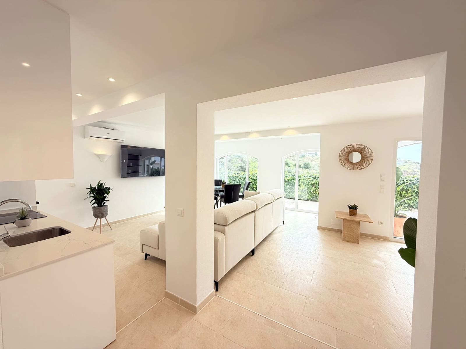 4 soveværelse Villa til salg i El Penoncillo med swimmingpool garage - € 450.000 (Ref: 9447238)