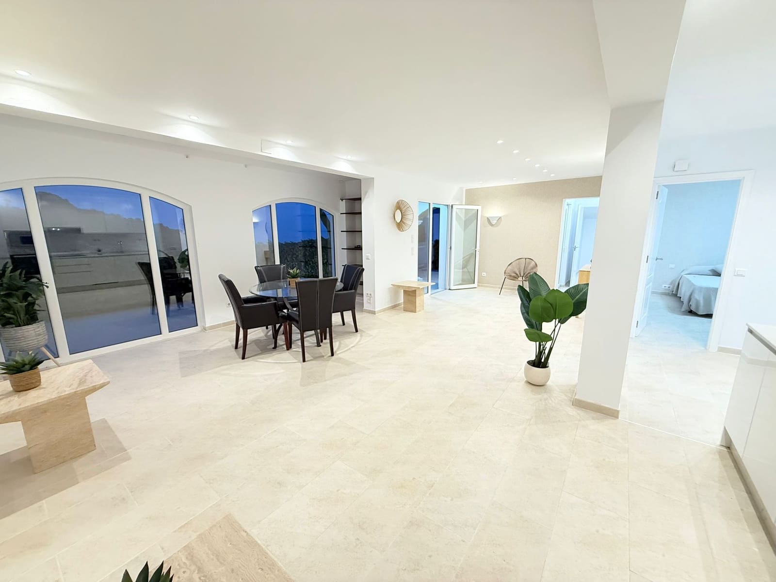 4 soveværelse Villa til salg i El Penoncillo med swimmingpool garage - € 450.000 (Ref: 9447238)