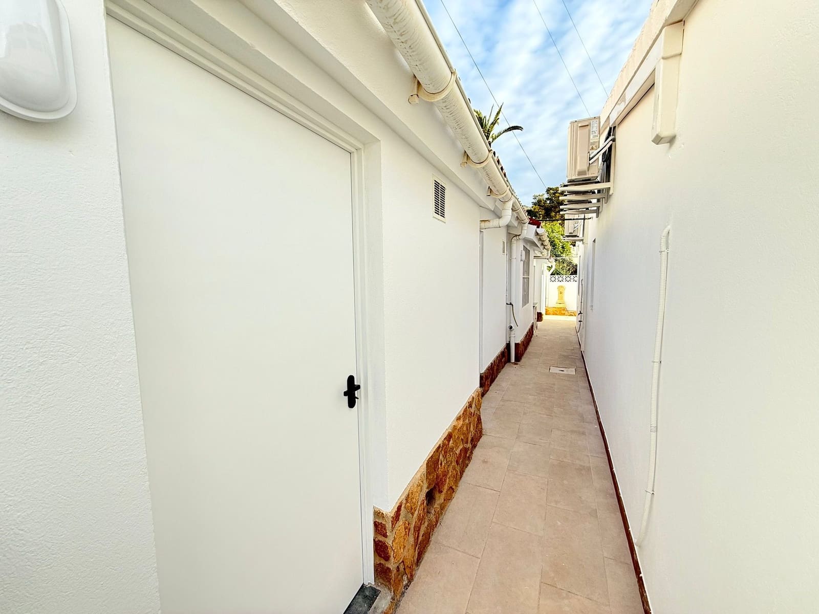 4 soveværelse Villa til salg i El Penoncillo med swimmingpool garage - € 450.000 (Ref: 9447238)