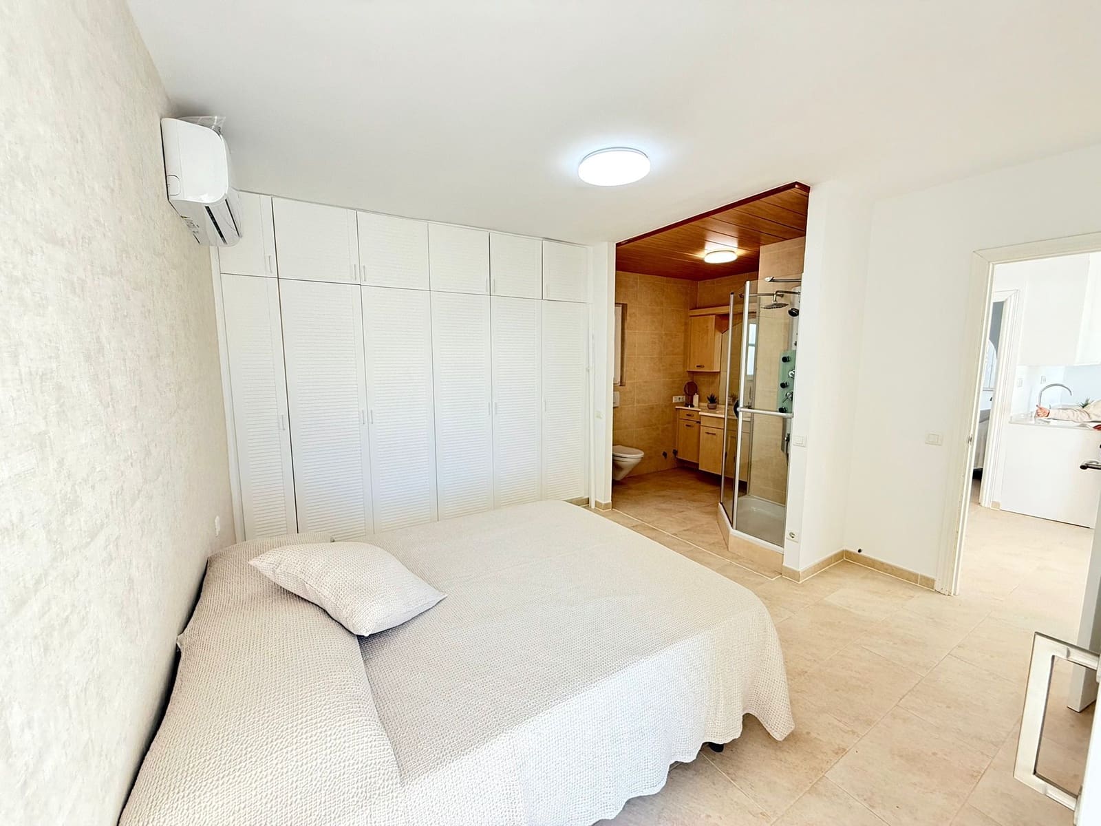 4 soveværelse Villa til salg i El Penoncillo med swimmingpool garage - € 450.000 (Ref: 9447238)