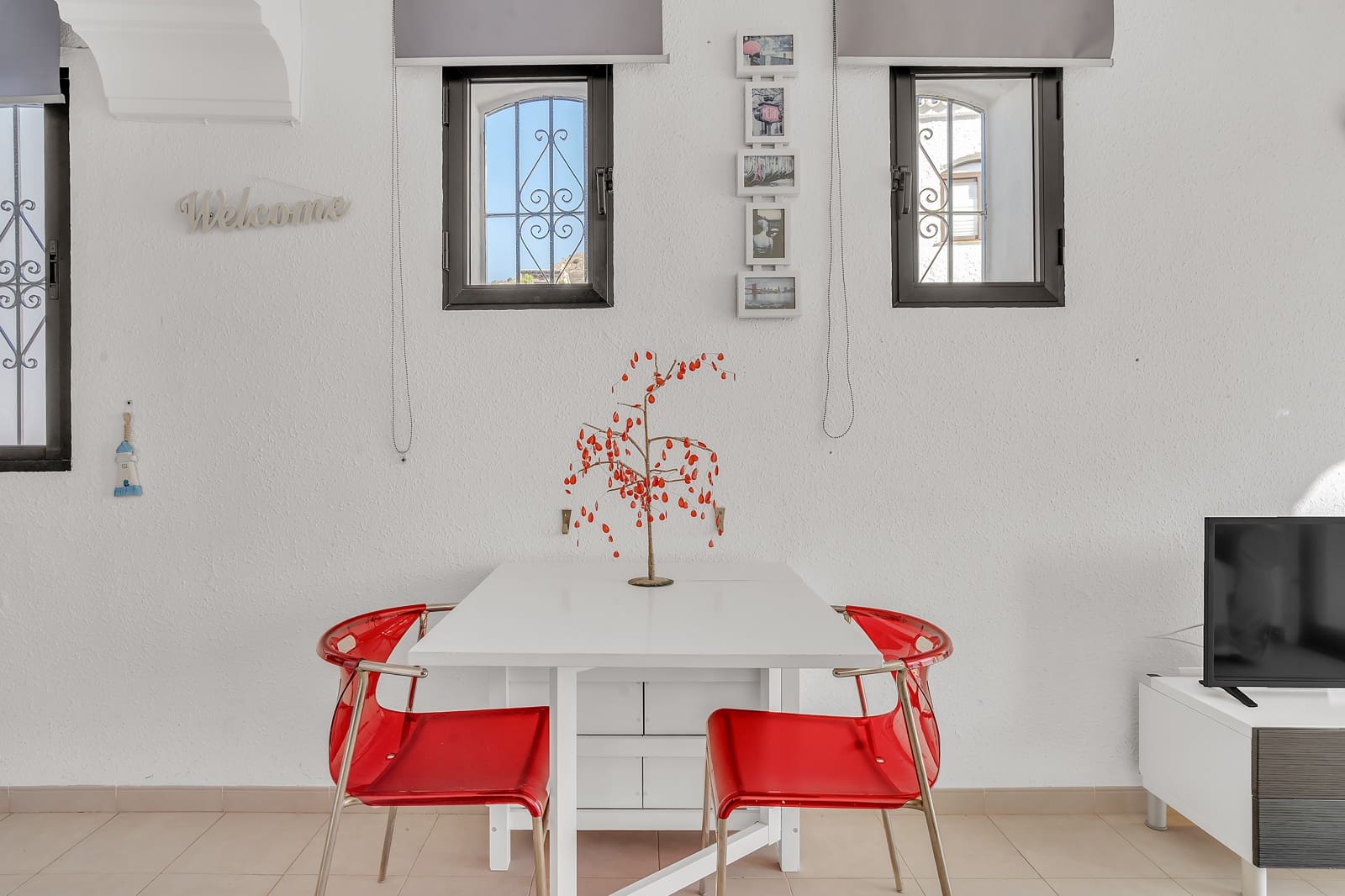 1 bedroom Apartment for sale in Nerja with pool - € 239,000 (Ref: 9449681)