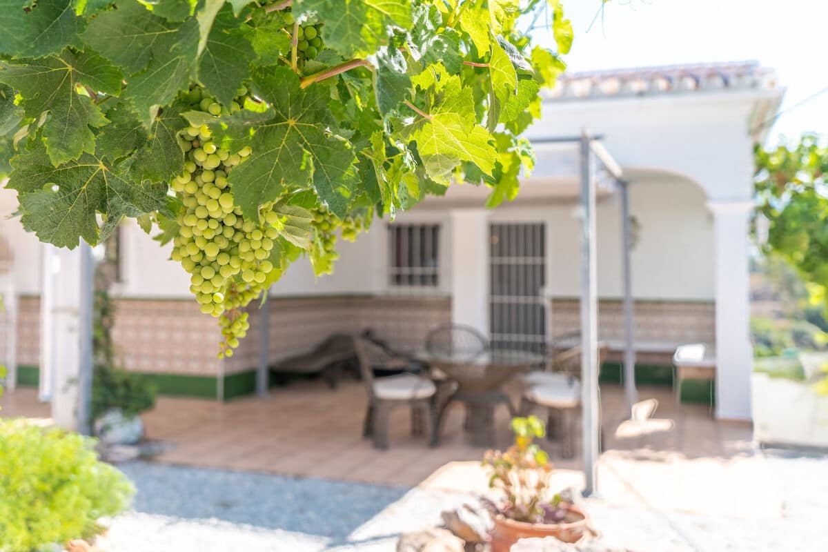 3 slaapkamer Villa te koop in Nerja met zwembad garage - € 695.000 (Ref: 9570034)