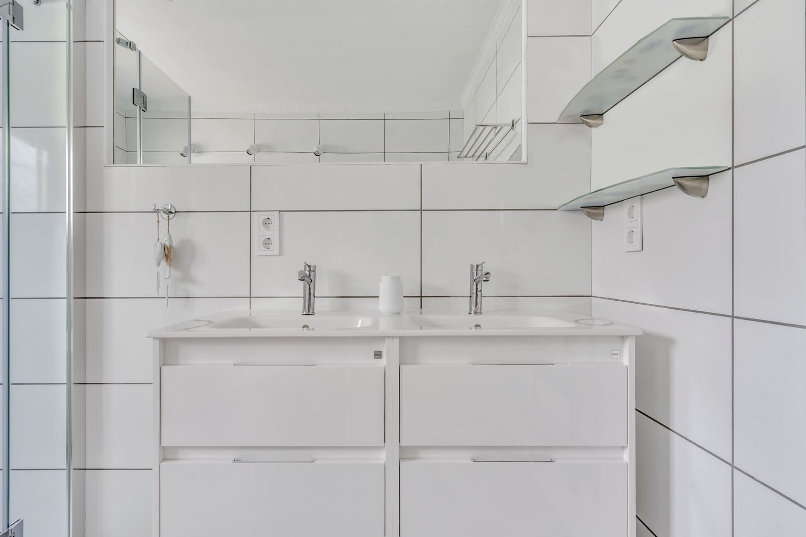 3 bedroom Villa for sale in Nerja with pool garage - € 695,000 (Ref: 9570034)