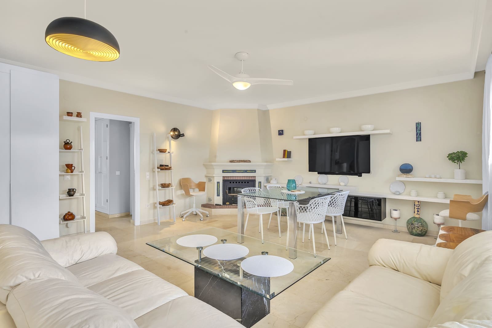 3 bedroom Villa for sale in Nerja with pool garage - € 695,000 (Ref: 9570034)