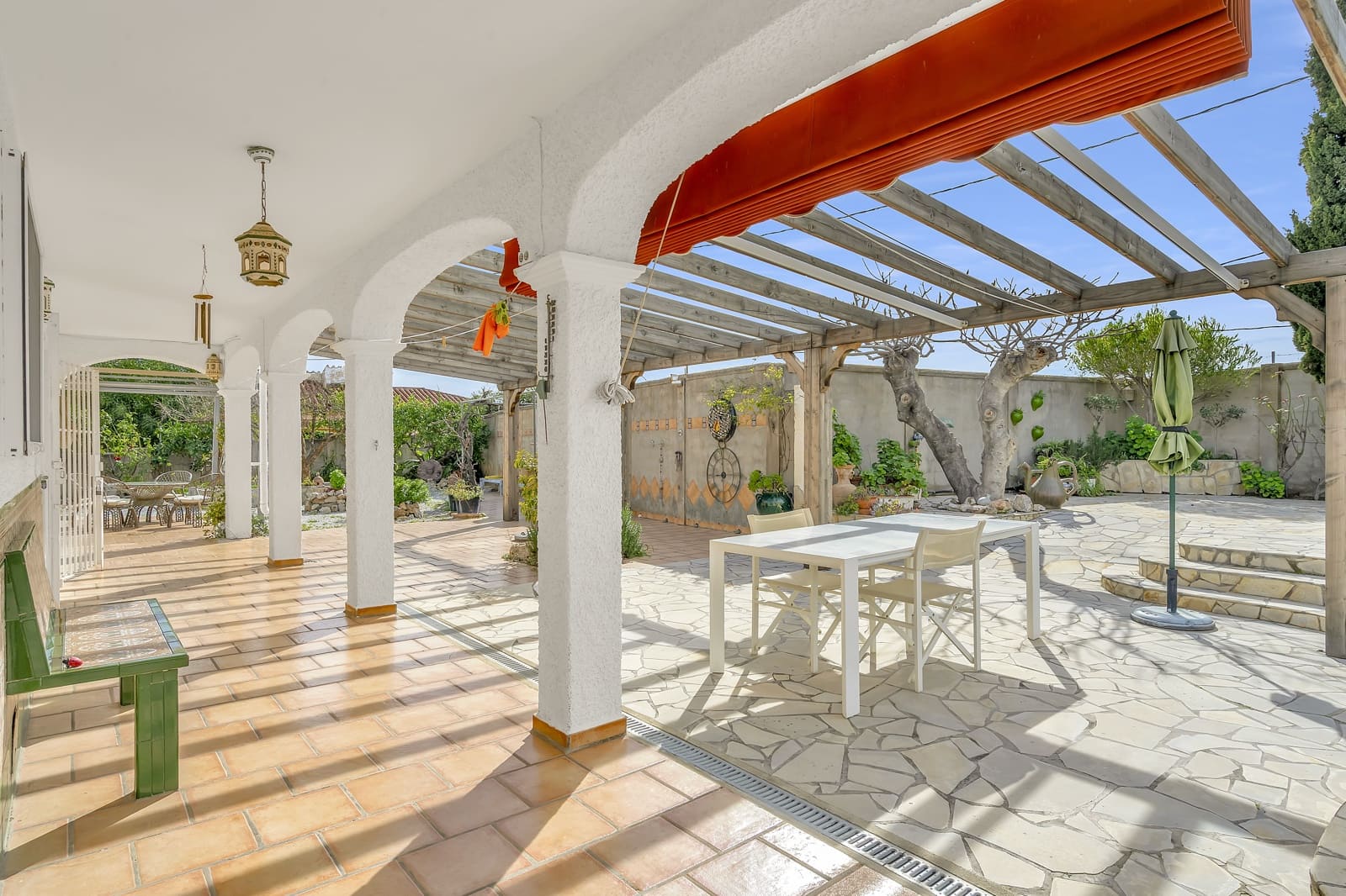 3 bedroom Villa for sale in Nerja with pool garage - € 695,000 (Ref: 9570034)