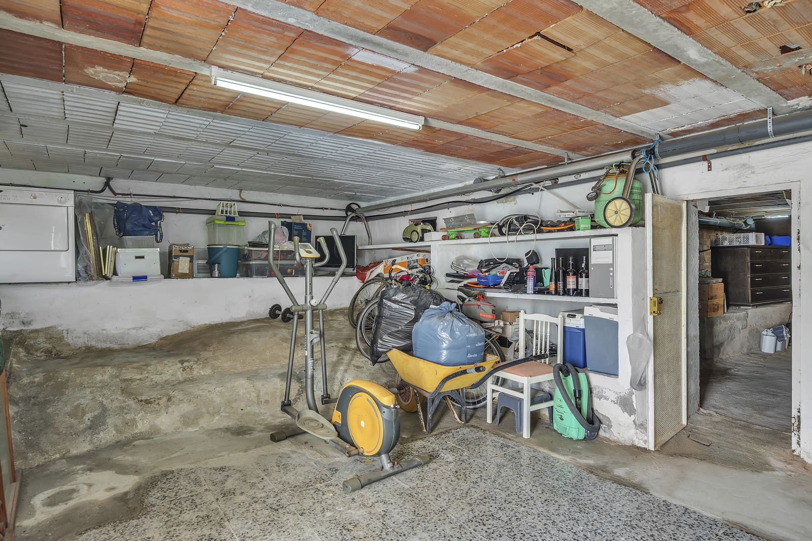 3 bedroom Villa for sale in Nerja with pool garage - € 695,000 (Ref: 9570034)