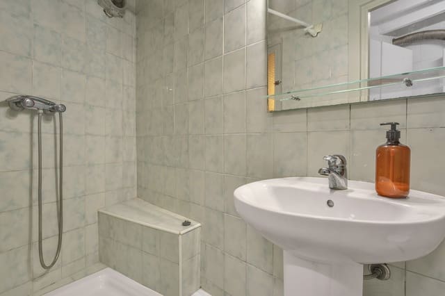 2 makuuhuone Omakotitalo myytävänä paikassa Torrox Pueblo, Torrox - 115 000 € (Ref: 9580165)