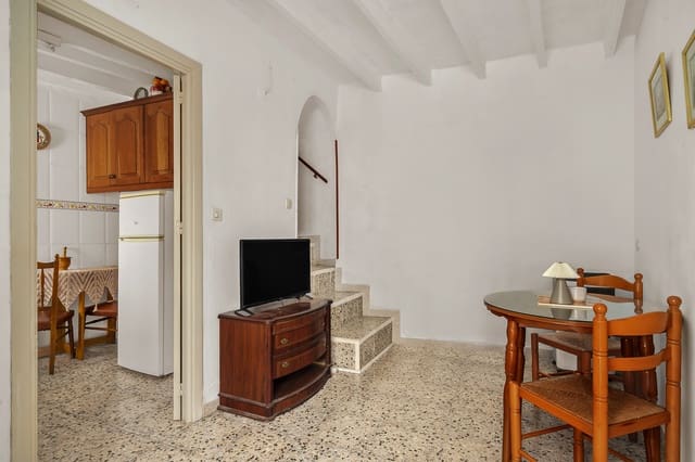 2 makuuhuone Omakotitalo myytävänä paikassa Torrox Pueblo, Torrox - 115 000 € (Ref: 9580165)