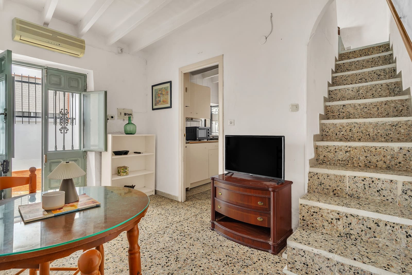 2 makuuhuone Omakotitalo myytävänä paikassa Torrox - 115 000 € (Ref: 9580165)