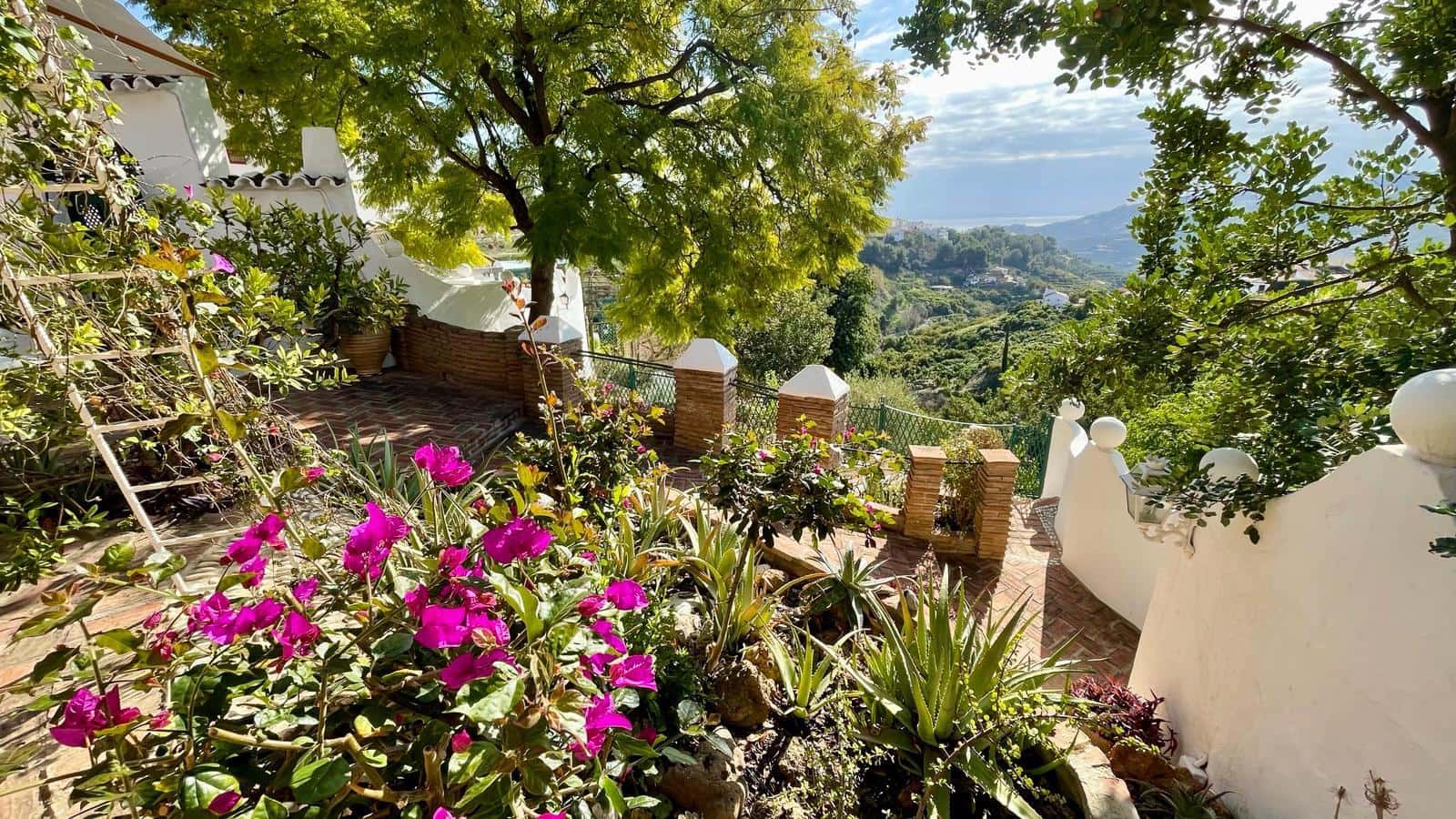 6 soverom Villa til salgs i Frigiliana med svømmebasseng garasje - € 1 250 000 (Ref: 9646107)