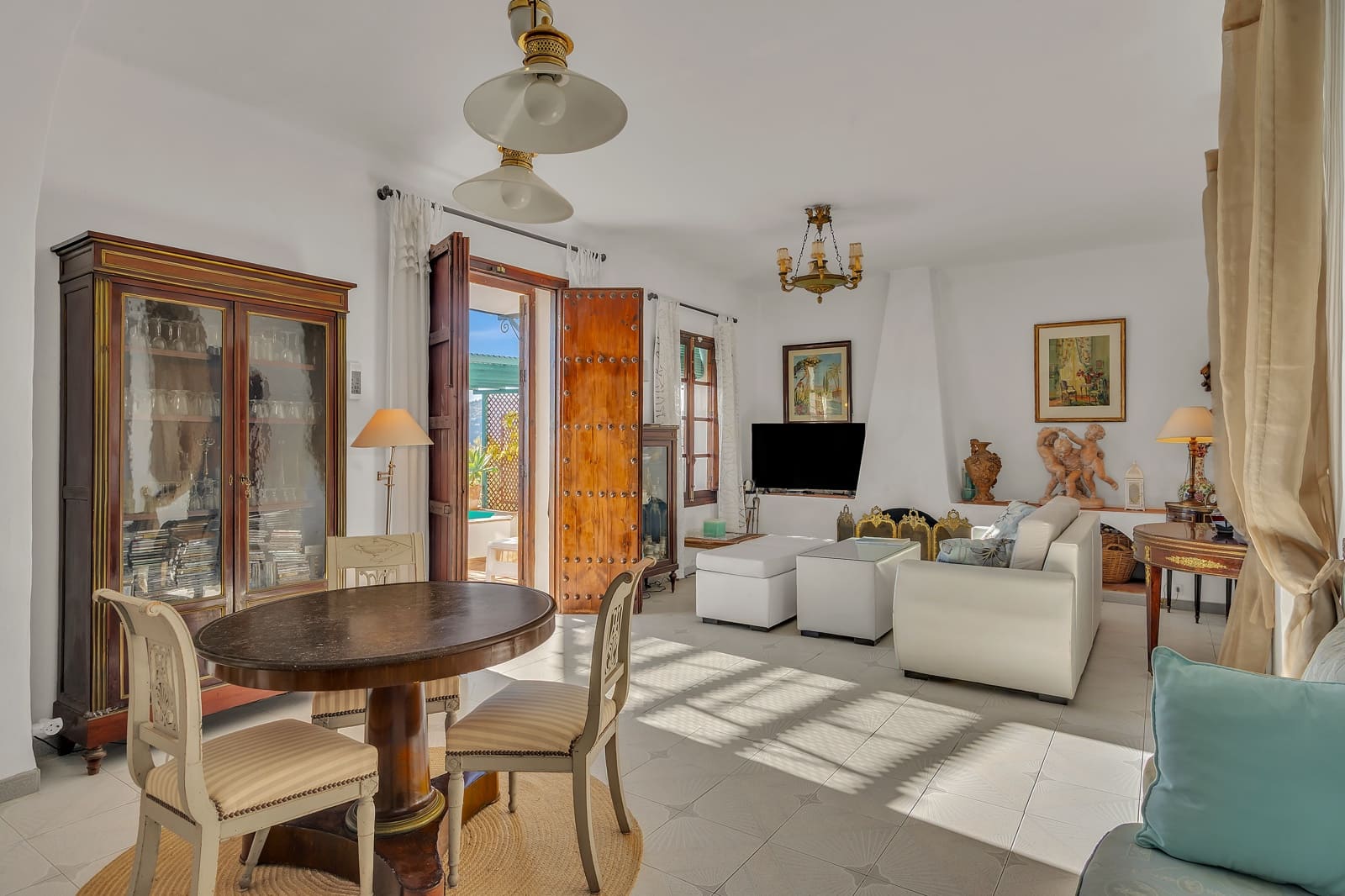 6 soverom Villa til salgs i Frigiliana med svømmebasseng garasje - € 1 250 000 (Ref: 9646107)