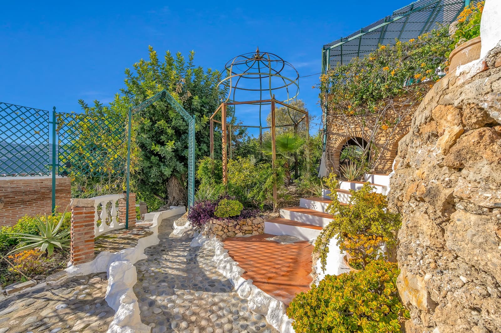 6 soverom Villa til salgs i Frigiliana med svømmebasseng garasje - € 1 250 000 (Ref: 9646107)