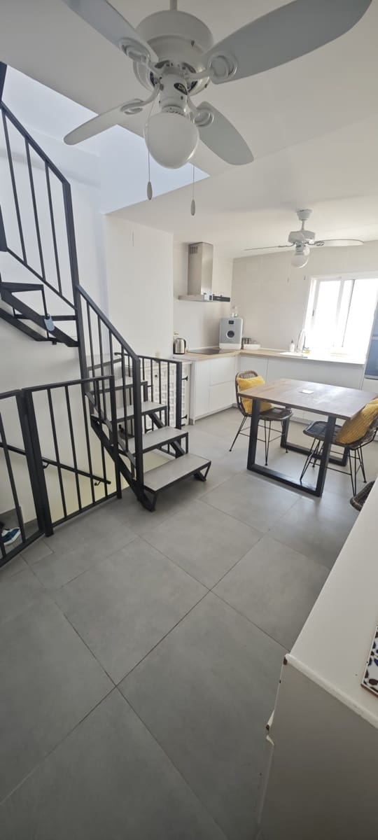 2 bedroom Townhouse for sale in Algarrobo - € 187,500 (Ref: 9720404)