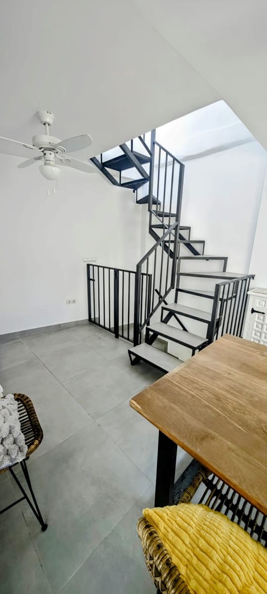 2 bedroom Townhouse for sale in Algarrobo - € 187,500 (Ref: 9720404)