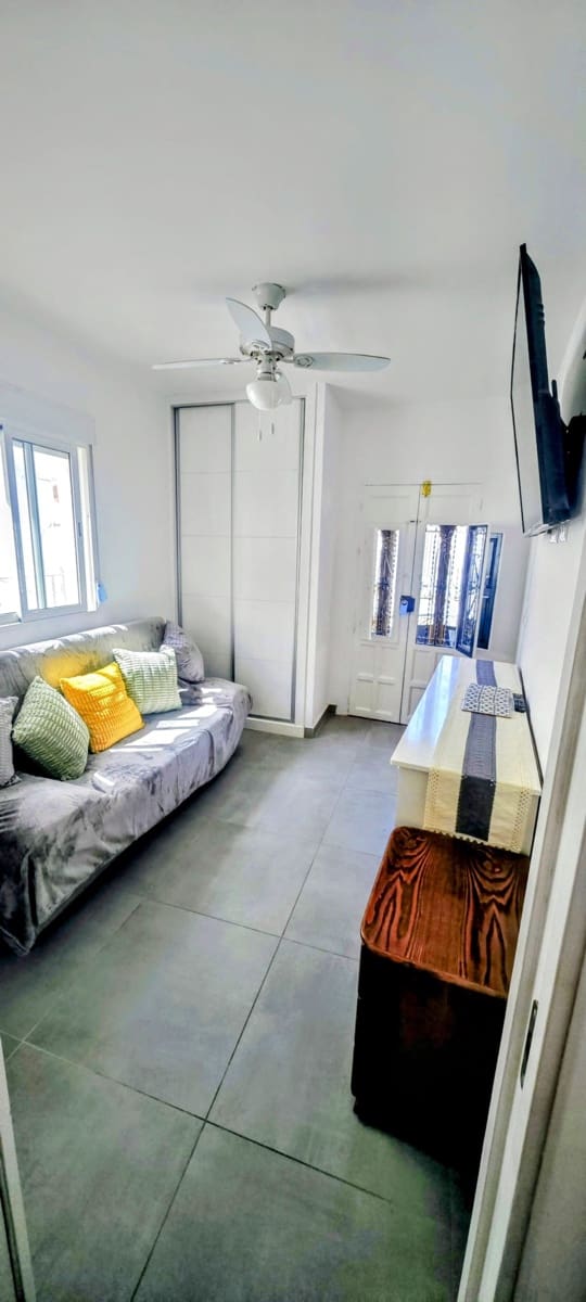 2 bedroom Townhouse for sale in Algarrobo - € 187,500 (Ref: 9720404)