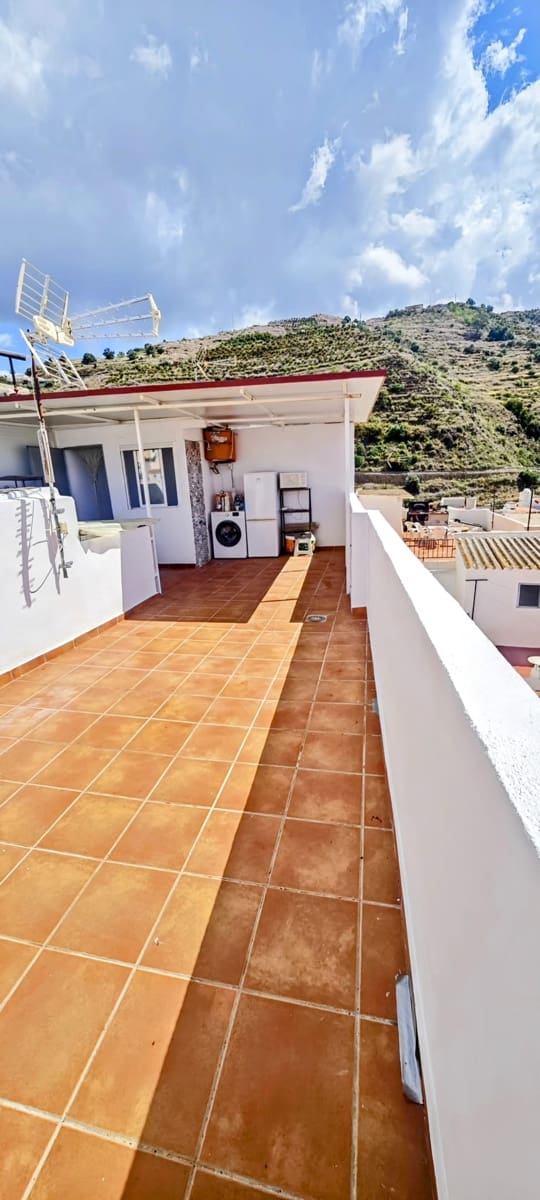 2 bedroom Townhouse for sale in Algarrobo - € 187,500 (Ref: 9720404)