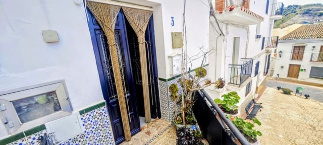 2 soverom Hus til salgs i Algarrobo - € 187 500 (Ref: 9720404)