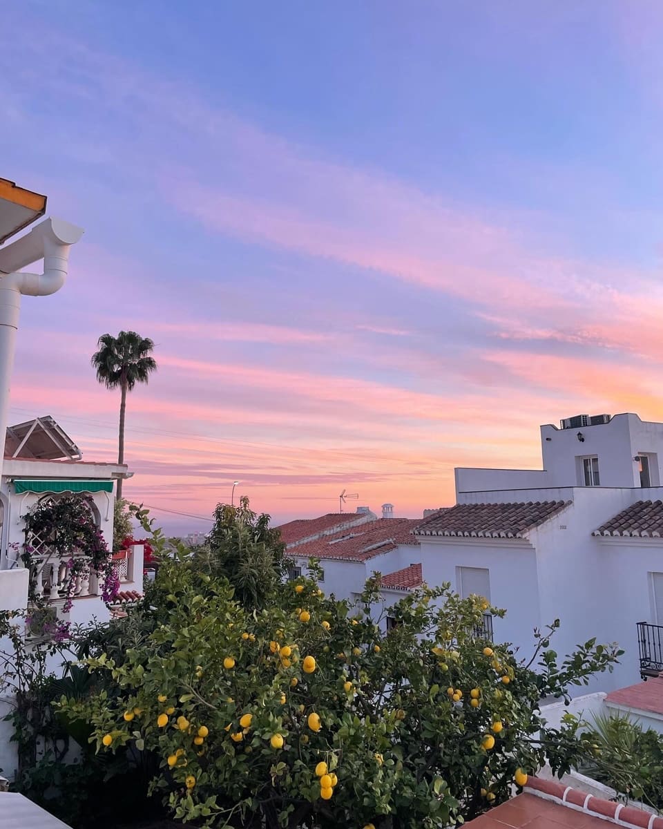 7 bedroom Villa for sale in Nerja with pool garage - € 645,000 (Ref: 9739111)