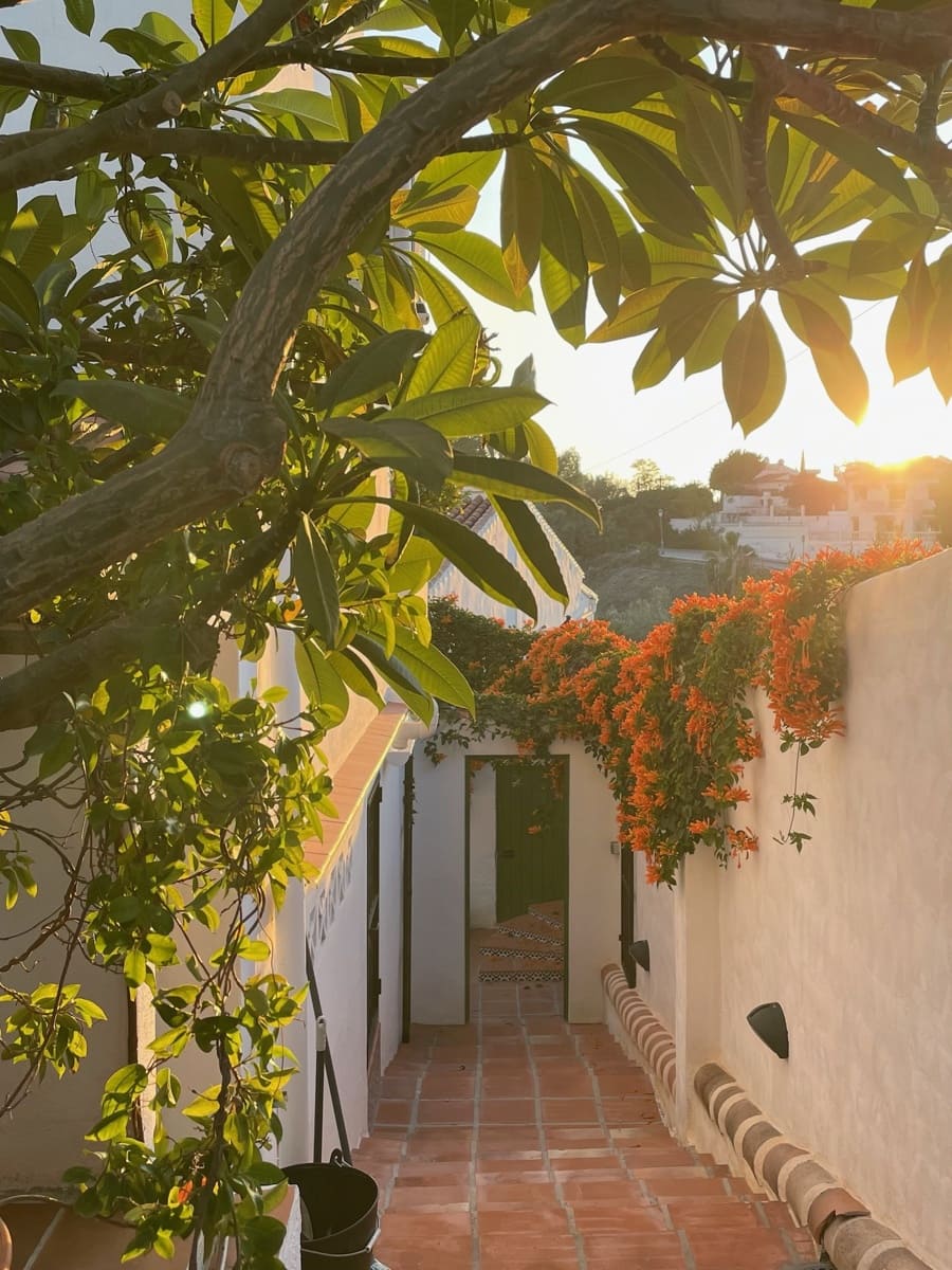 7 bedroom Villa for sale in Nerja with pool garage - € 645,000 (Ref: 9739111)