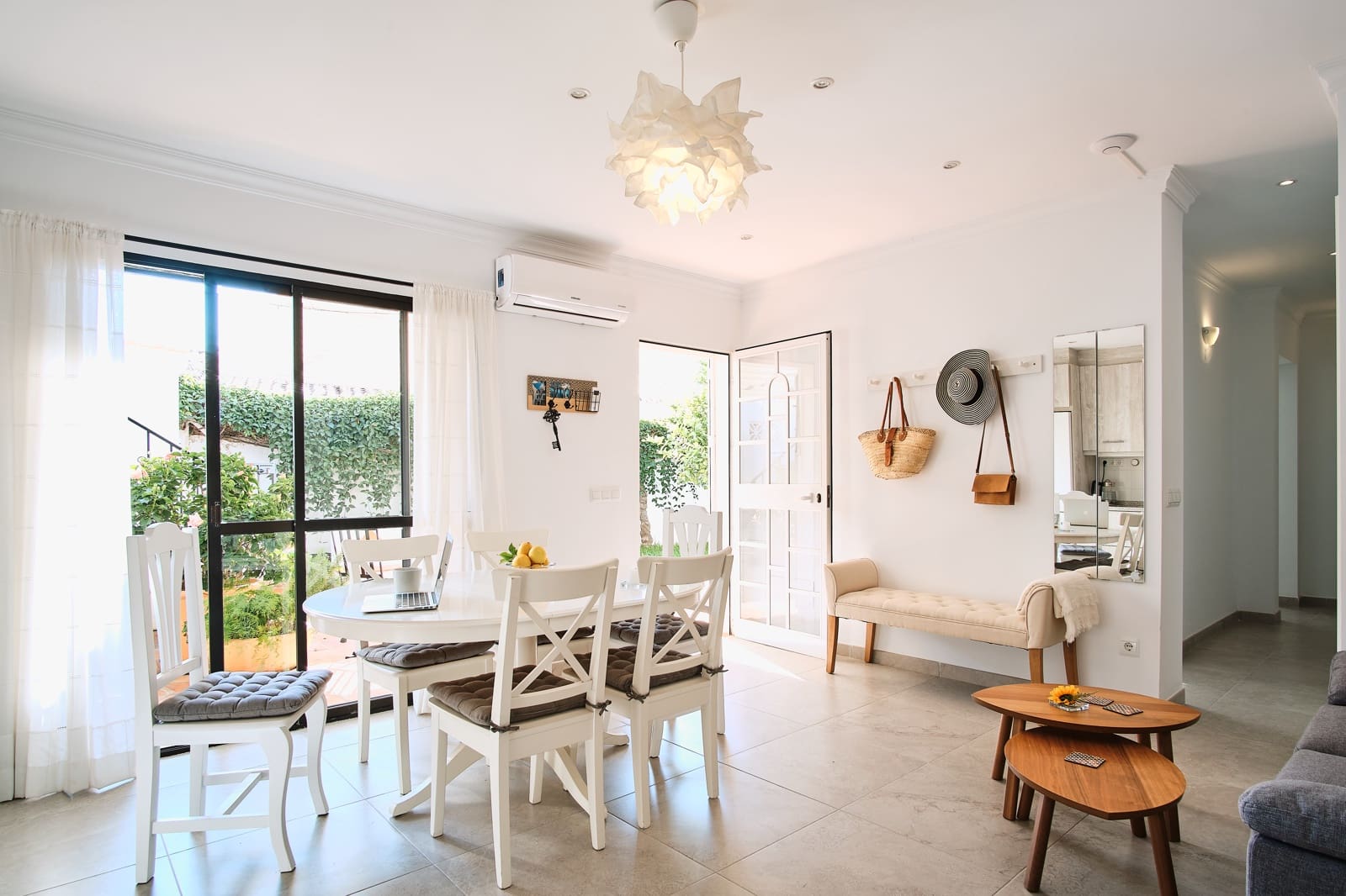 7 bedroom Villa for sale in Nerja with pool garage - € 645,000 (Ref: 9739111)