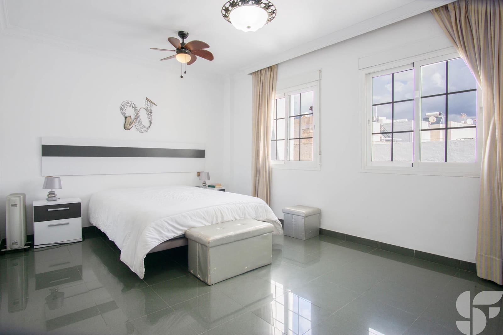 7 soveværelse Byhus til salg i Nerja - € 970.000 (Ref: 9748263)