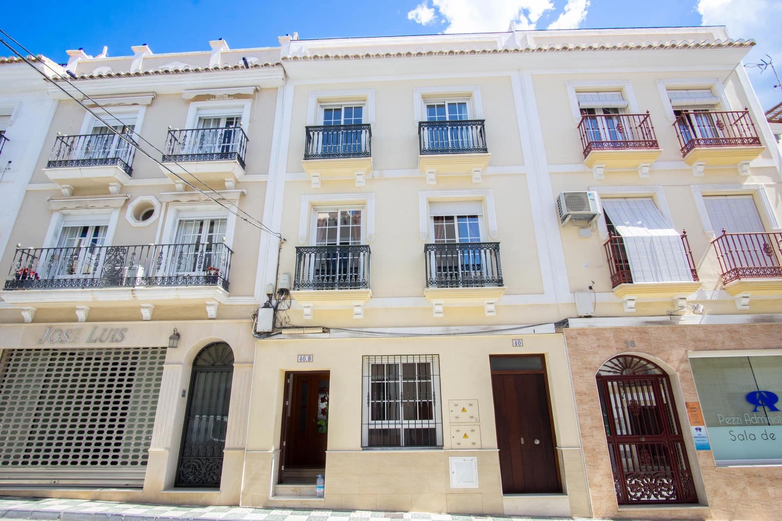 7 soveværelse Byhus til salg i Nerja - € 970.000 (Ref: 9748263)