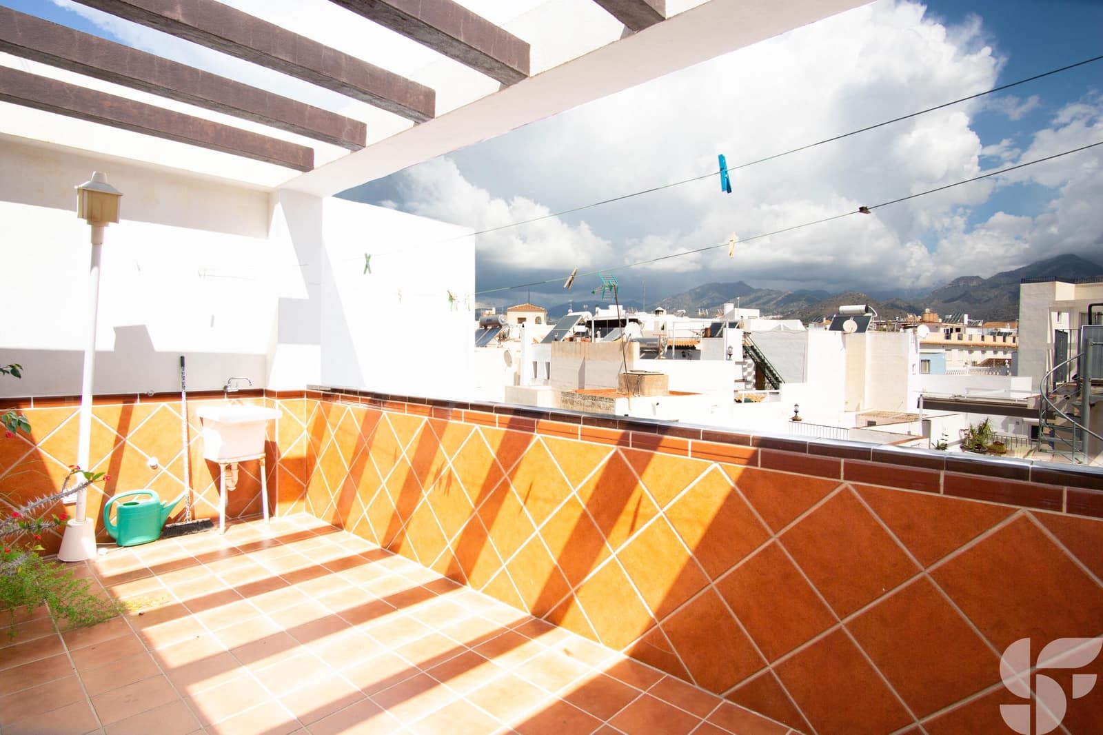 7 soveværelse Byhus til salg i Nerja - € 970.000 (Ref: 9748263)