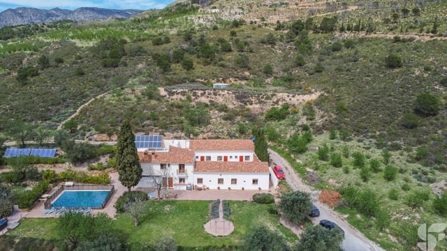 Pensión/Hostal de 12 habitaciones en Lecrín en venta con piscina garaje - 820.000 € (Ref: 9771787)