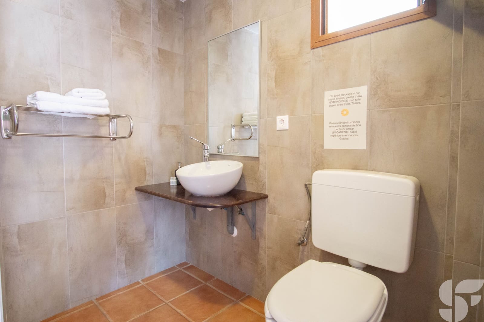 Pensión/Hostal de 12 habitaciones en Lecrín en venta con piscina garaje - 820.000 € (Ref: 9771787)