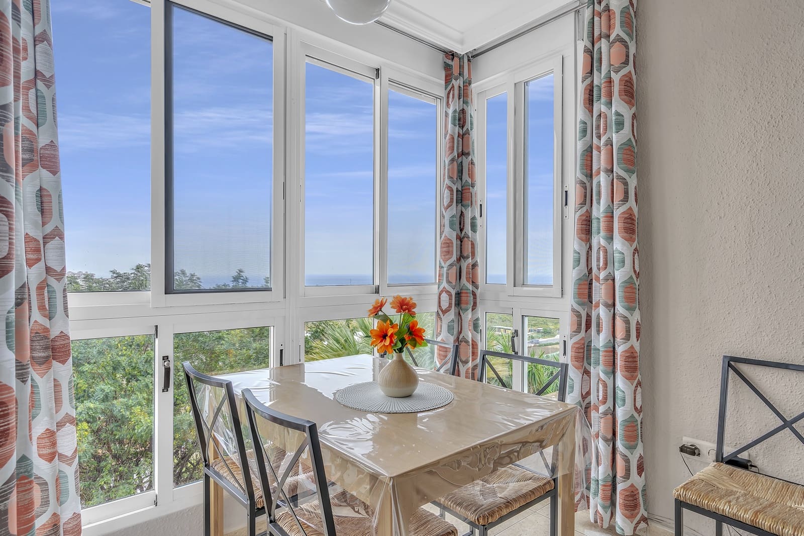 2 quarto Apartamento para venda em Torrox-Costa com piscina - 249 500 € (Ref: 9783728)