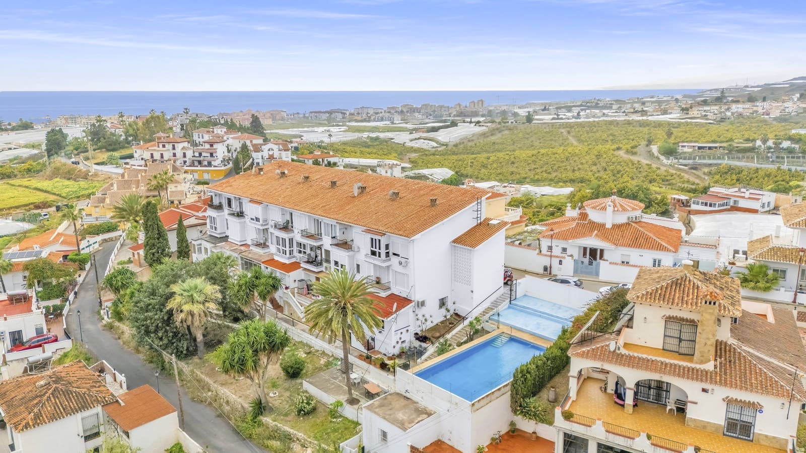 2 bedroom Apartment for sale in Torrox-Costa with pool - € 249,500 (Ref: 9783728)