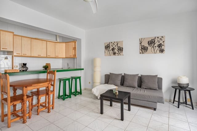 2 Zimmer Haus zu verkaufen in Centro, Nerja - 415.000 € (Ref: 9799916)