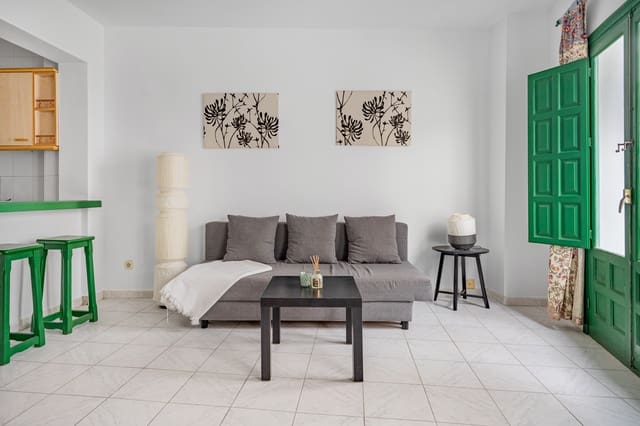 2 Zimmer Haus zu verkaufen in Centro, Nerja - 415.000 € (Ref: 9799916)