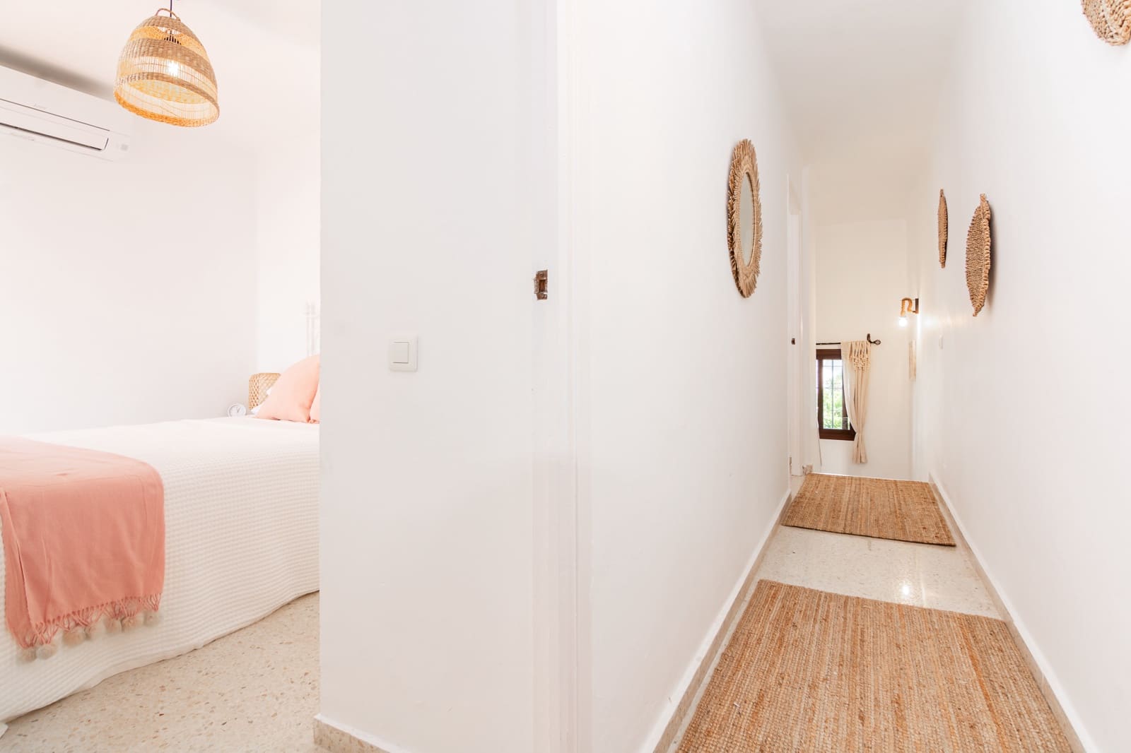 2 bedroom Townhouse for sale in Nerja with pool - € 425,000 (Ref: 9827722)