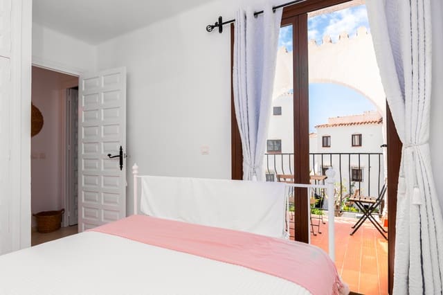 2 bedroom Townhouse for sale in Capistrano, Nerja with pool - € 425,000 (Ref: 9827722)