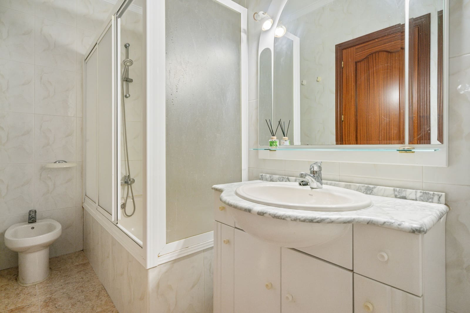 3 sypialnia Apartament na sprzedaż w Torrox-Costa z basenem - 695 000 € (Ref: 9872567)