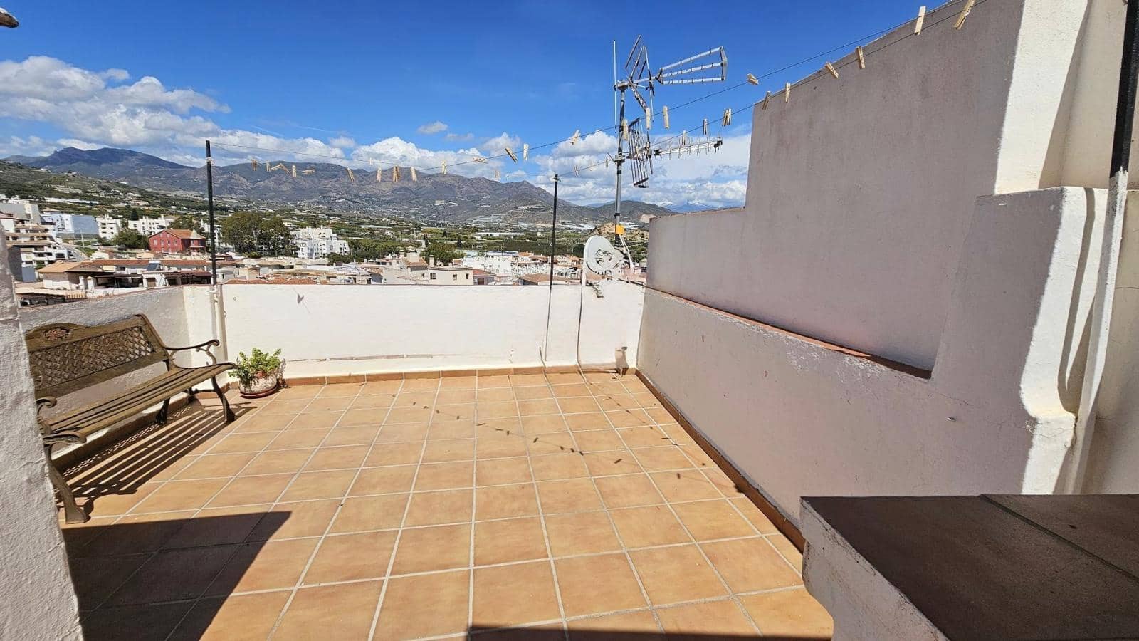 4 bedroom Townhouse for sale in Salobrena - € 198,000 (Ref: 9882529)