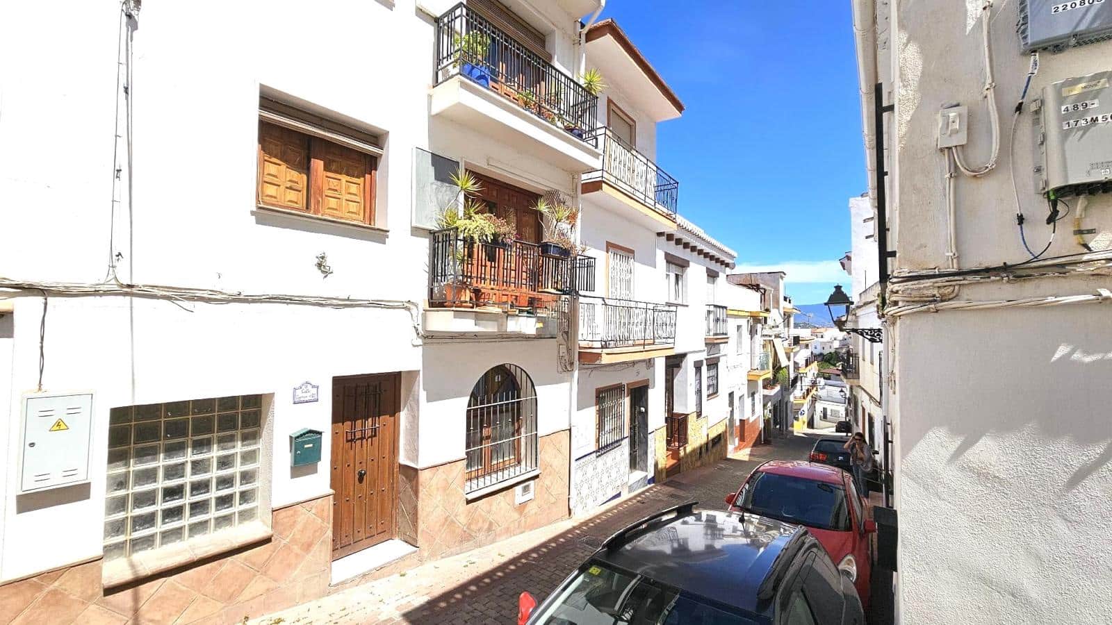 4 bedroom Townhouse for sale in Salobrena - € 198,000 (Ref: 9882529)